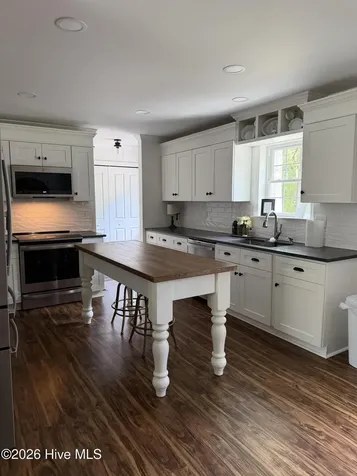 1642 Gause Landing Road SW Ocean Isle Beach NC 28469