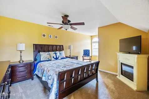 7501 Promontory Court Wilmington NC 28412