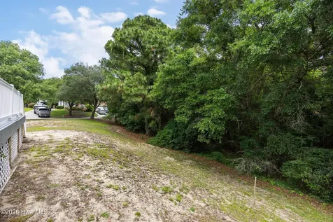 7501 Promontory Court Wilmington NC 28412