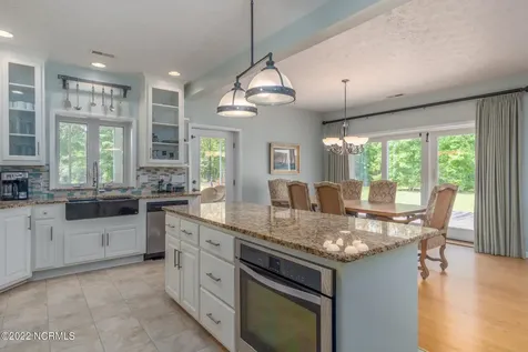 301 Sandy Point Drive Beaufort NC 28516