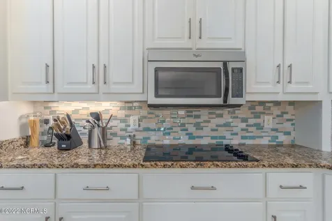 301 Sandy Point Drive Beaufort NC 28516