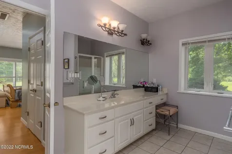 301 Sandy Point Drive Beaufort NC 28516