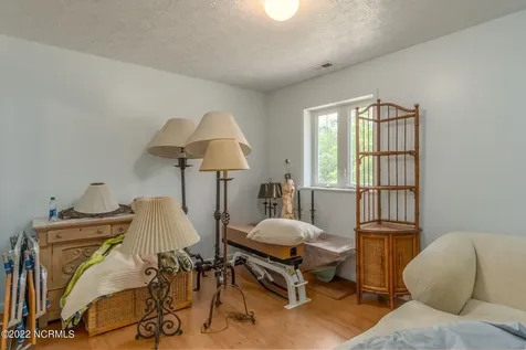 301 Sandy Point Drive Beaufort NC 28516