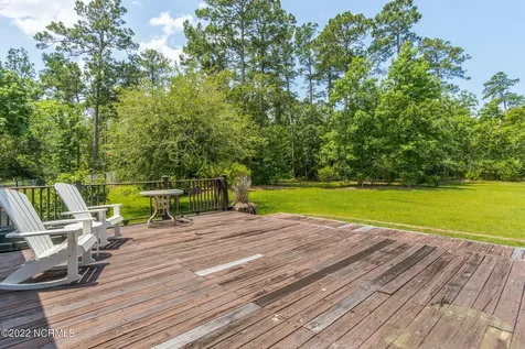 301 Sandy Point Drive Beaufort NC 28516