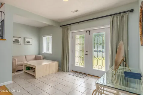 301 Sandy Point Drive Beaufort NC 28516