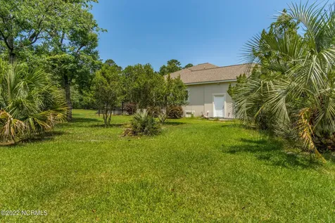 301 Sandy Point Drive Beaufort NC 28516