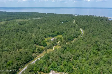 301 Sandy Point Drive Beaufort NC 28516