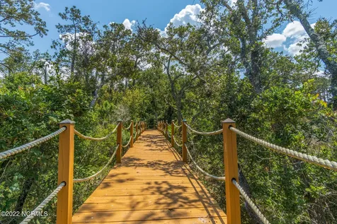 301 Sandy Point Drive Beaufort NC 28516
