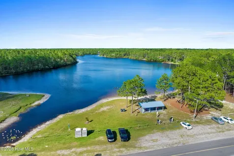 540 Barber Road Southport NC 28461