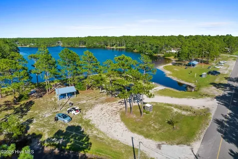 540 Barber Road Southport NC 28461