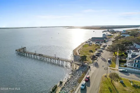 540 Barber Road Southport NC 28461