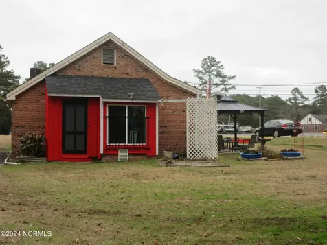 9036 Caratoke Highway Harbinger NC 27941