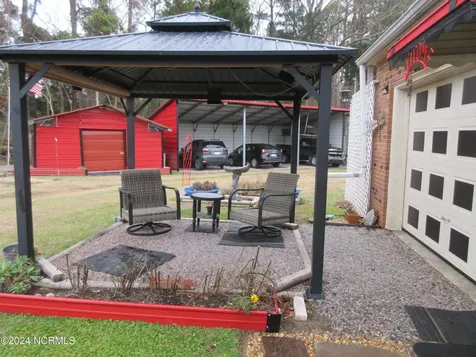 9036 Caratoke Highway Harbinger NC 27941