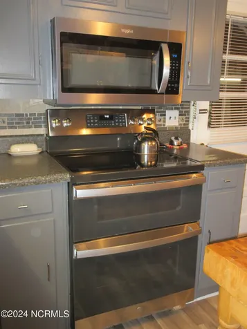 9036 Caratoke Highway Harbinger NC 27941