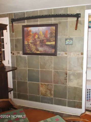 9036 Caratoke Highway Harbinger NC 27941