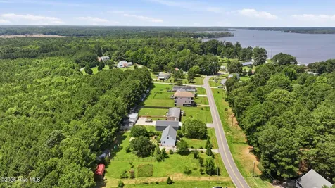 123 Tuscarora Trail Hertford NC 27944
