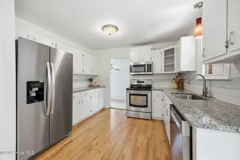 706 Christine Avenue Jacksonville NC 28540