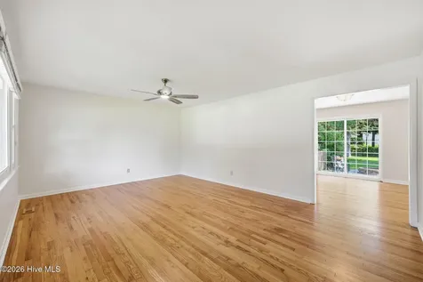 706 Christine Avenue Jacksonville NC 28540