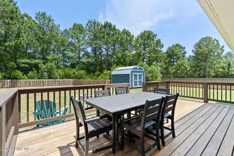 147 Snow Goose Lane Sneads Ferry NC 28460