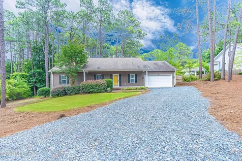465 Crestview Road Southern Pines NC 28387