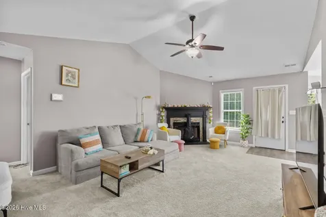 402 Kant Place Jacksonville NC 28540