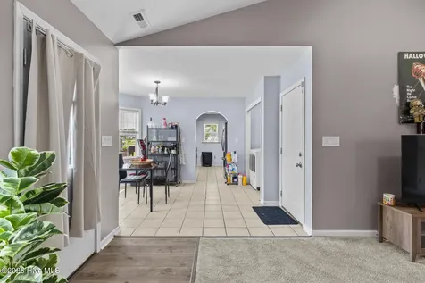 402 Kant Place Jacksonville NC 28540