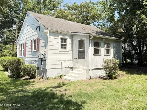 308 E Main Street Mount Olive NC 28365