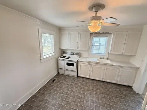 308 E Main Street Mount Olive NC 28365