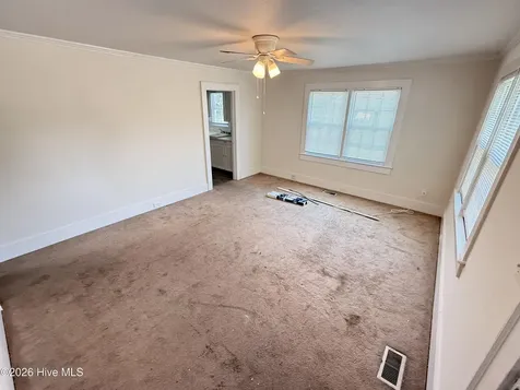 308 E Main Street Mount Olive NC 28365