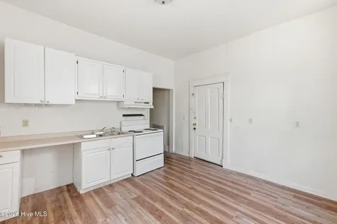 623 S 6th Street Wilmington NC 28401