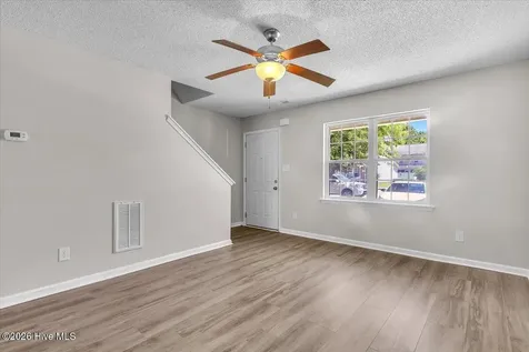 1011 Banister Loop Jacksonville NC 28546