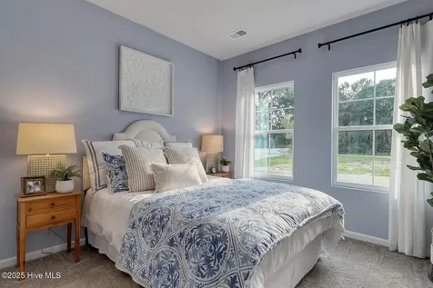 722 Mallory Drive Sneads Ferry NC 28460