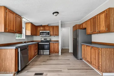 2676 White Oak River Road Maysville NC 28555