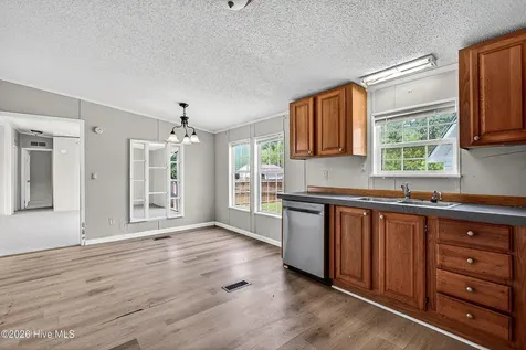 2676 White Oak River Road Maysville NC 28555
