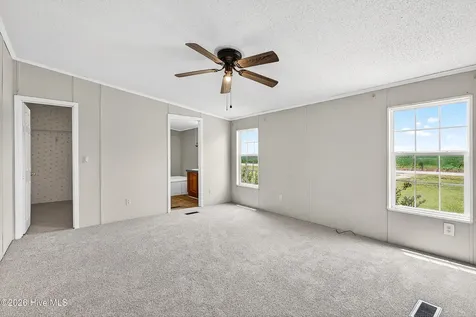 2676 White Oak River Road Maysville NC 28555
