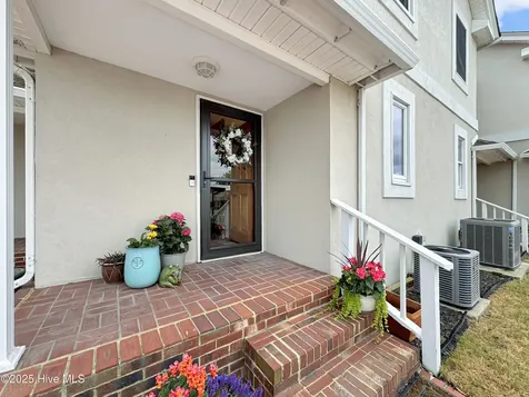 103 Continental Plaza Drive Elizabeth City NC 27909