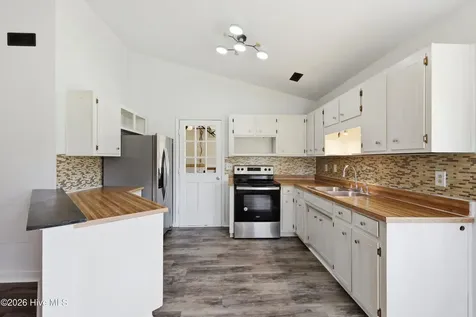 356 Lee Drive Havelock NC 28532