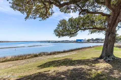 1.75AC Flamingo Lane Sneads Ferry NC 28460