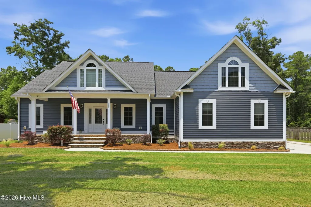219 White Oak Bluff Road Stella NC 28582