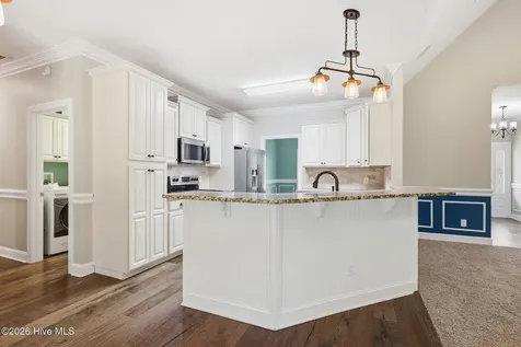 219 White Oak Bluff Road Stella NC 28582