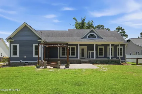 219 White Oak Bluff Road Stella NC 28582