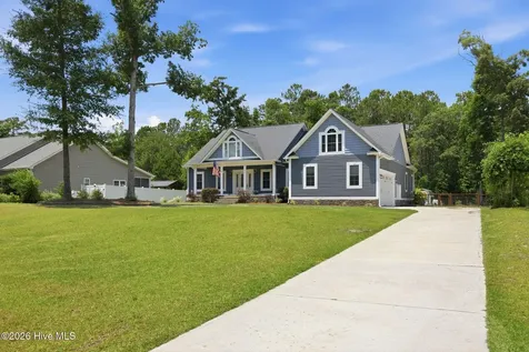 219 White Oak Bluff Road Stella NC 28582