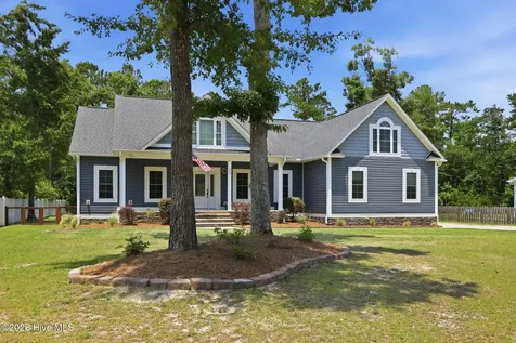 219 White Oak Bluff Road Stella NC 28582