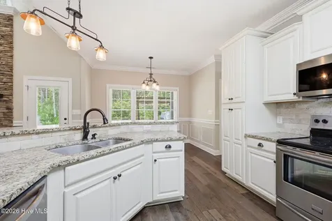 219 White Oak Bluff Road Stella NC 28582