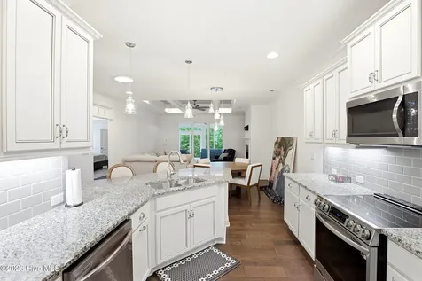 2412 Meridian Road NE Leland NC 28451
