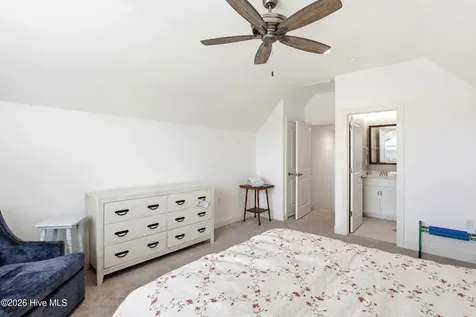 2412 Meridian Road NE Leland NC 28451
