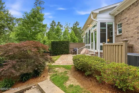 2412 Meridian Road NE Leland NC 28451