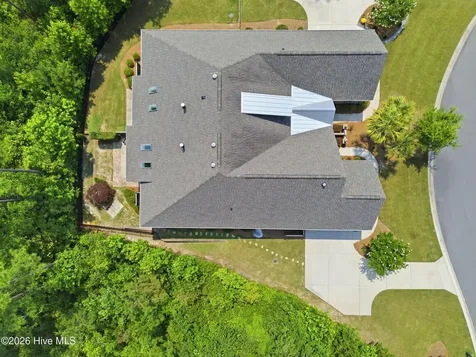 2412 Meridian Road NE Leland NC 28451