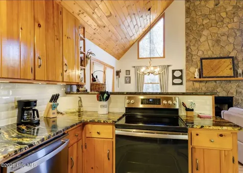 725 Country Lane Murphy NC 28906