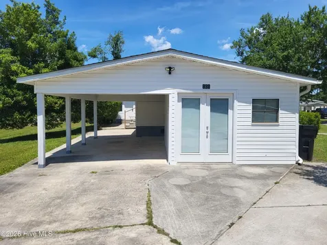 101 Plank Court Hampstead NC 28443
